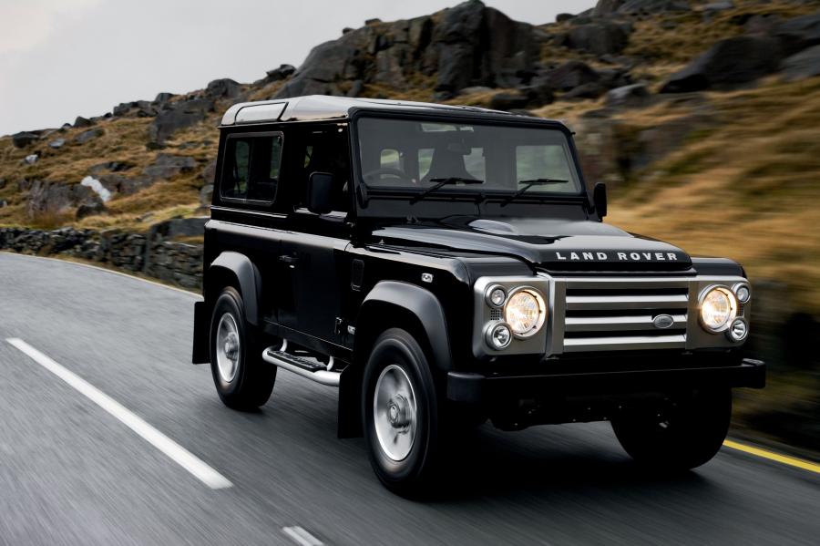  Land Rover Defender SVX 60th Anniversary Edition 2008 года  (фото 25 из 35)